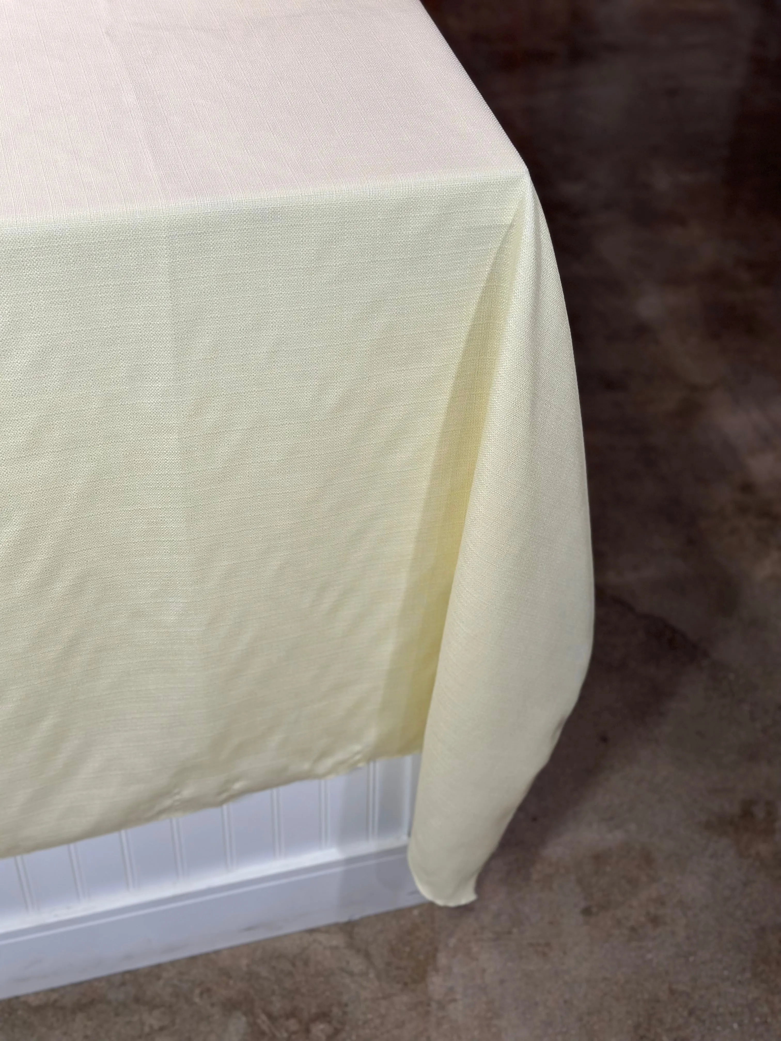 1pc - Rustic Linen Table Linen 120"x156" Banquet - Ivory
