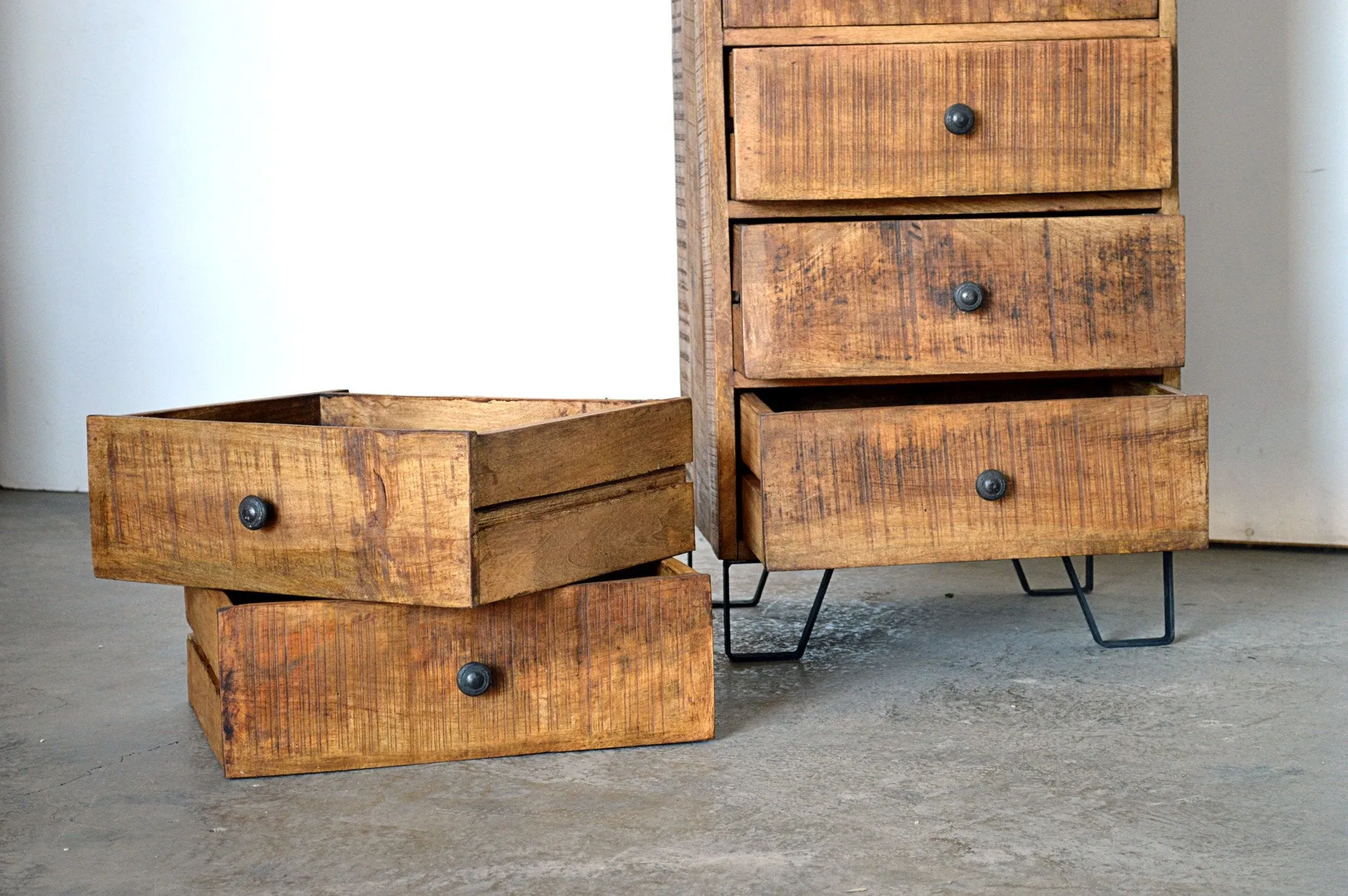 Cassettiera Industrial in Legno Massello con Gambe in Fusione Country Rustico - 6 cassetti - BH.2519MOD