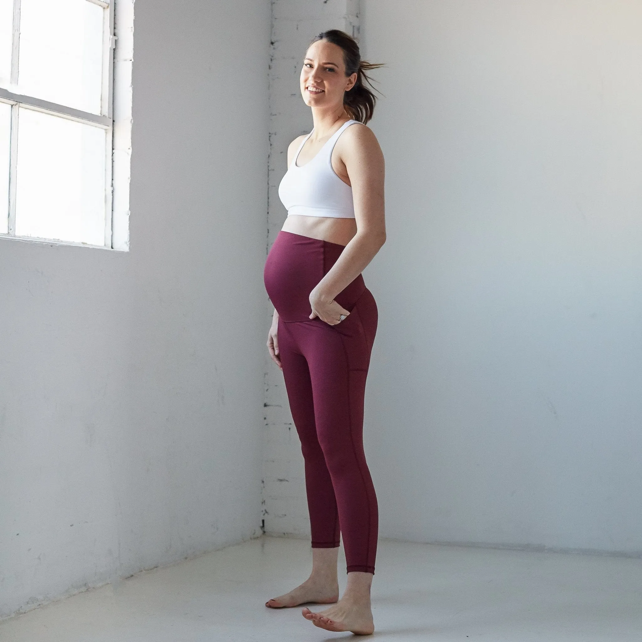 Mamacita Maternity Capris - Mulberry