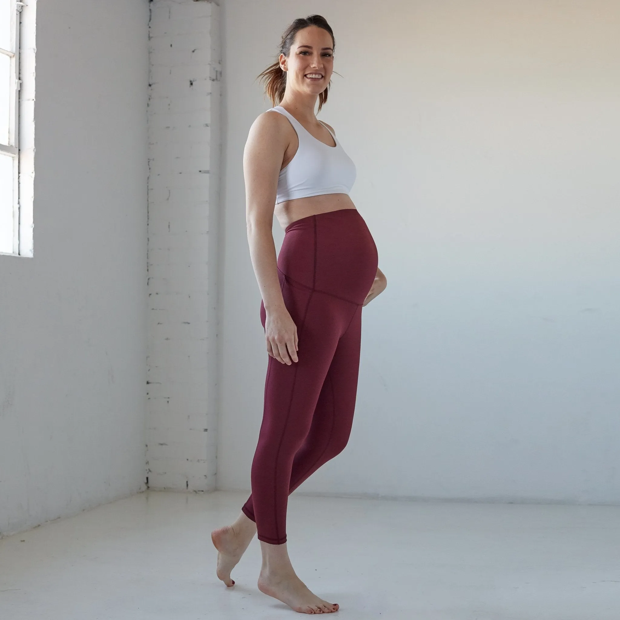 Mamacita Maternity Capris - Mulberry