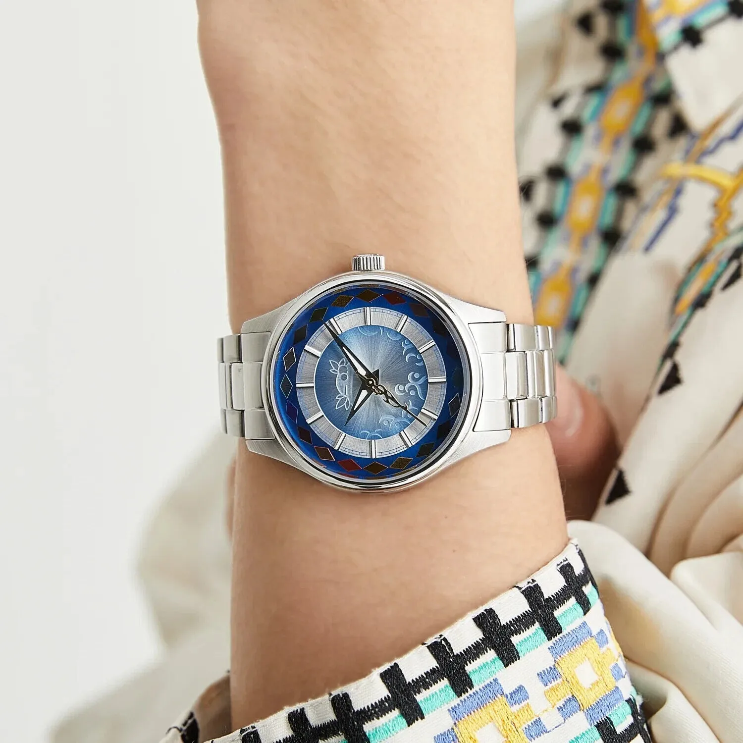 Touhou Project Tenshi Hinanawi Wrist Watch Super Groupies Japan